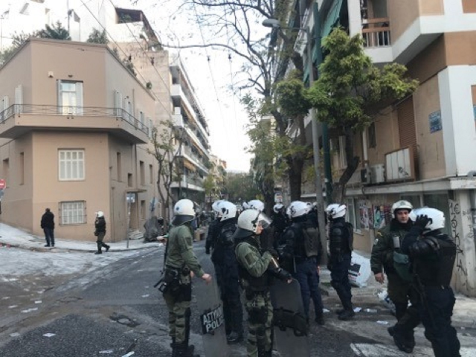 Μείζον καθήκον μας η υπεράσπιση της Δημοκρατίας μας