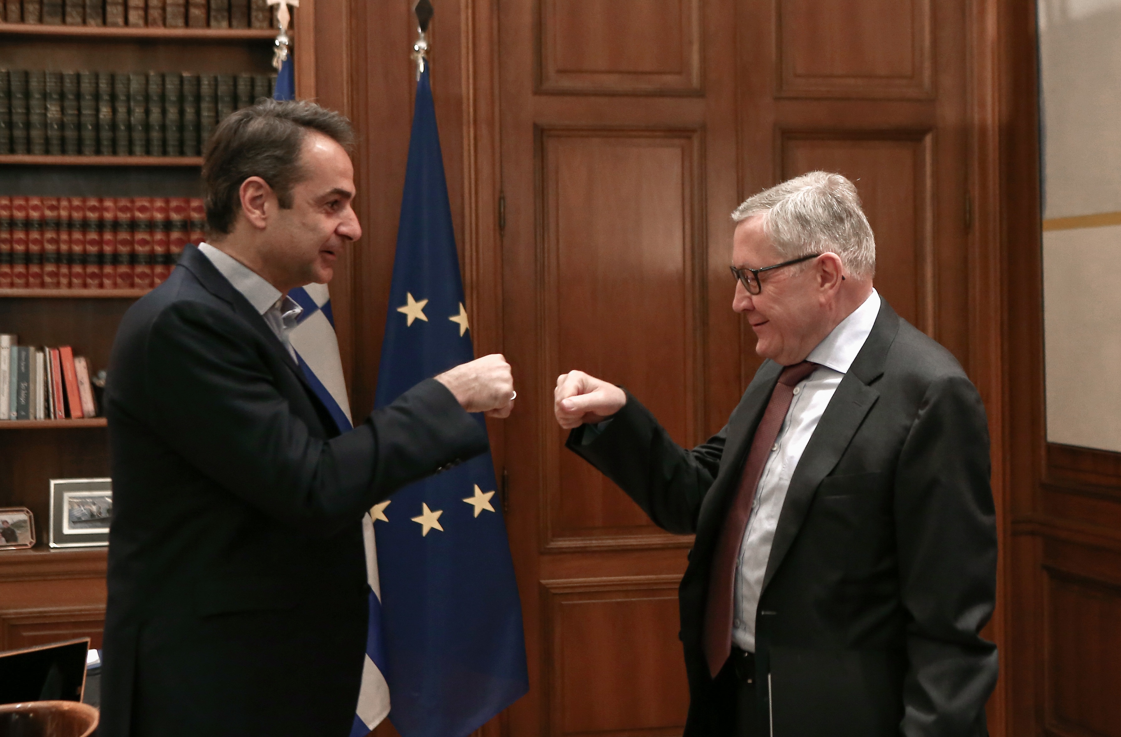 Μπορεί η κυβέρνηση να ξεφύγει από τις νεοφιλελεύθερες ιδεοληψίες της;