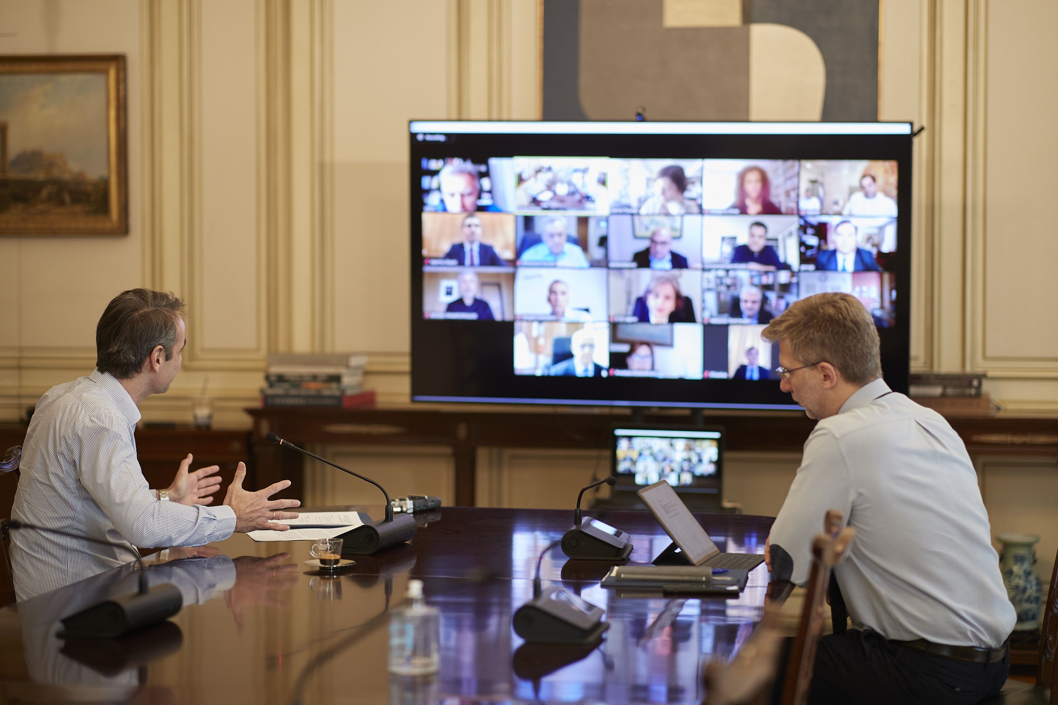 Κυριάκος Μητσοτάκης: Τηλεδιάσκεψη του πρωθυπουργού με στελέχη της ερευνητικής κοινότητας