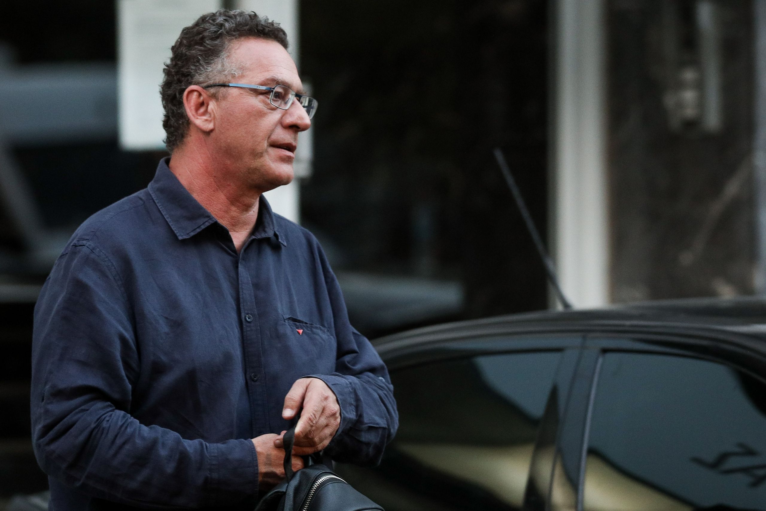 Κώστας Αρβανίτης Novartis: Στηρίζει τον Νίκο Παππά - Η σύγκριση με το σκάνδαλο Κοσκωτά