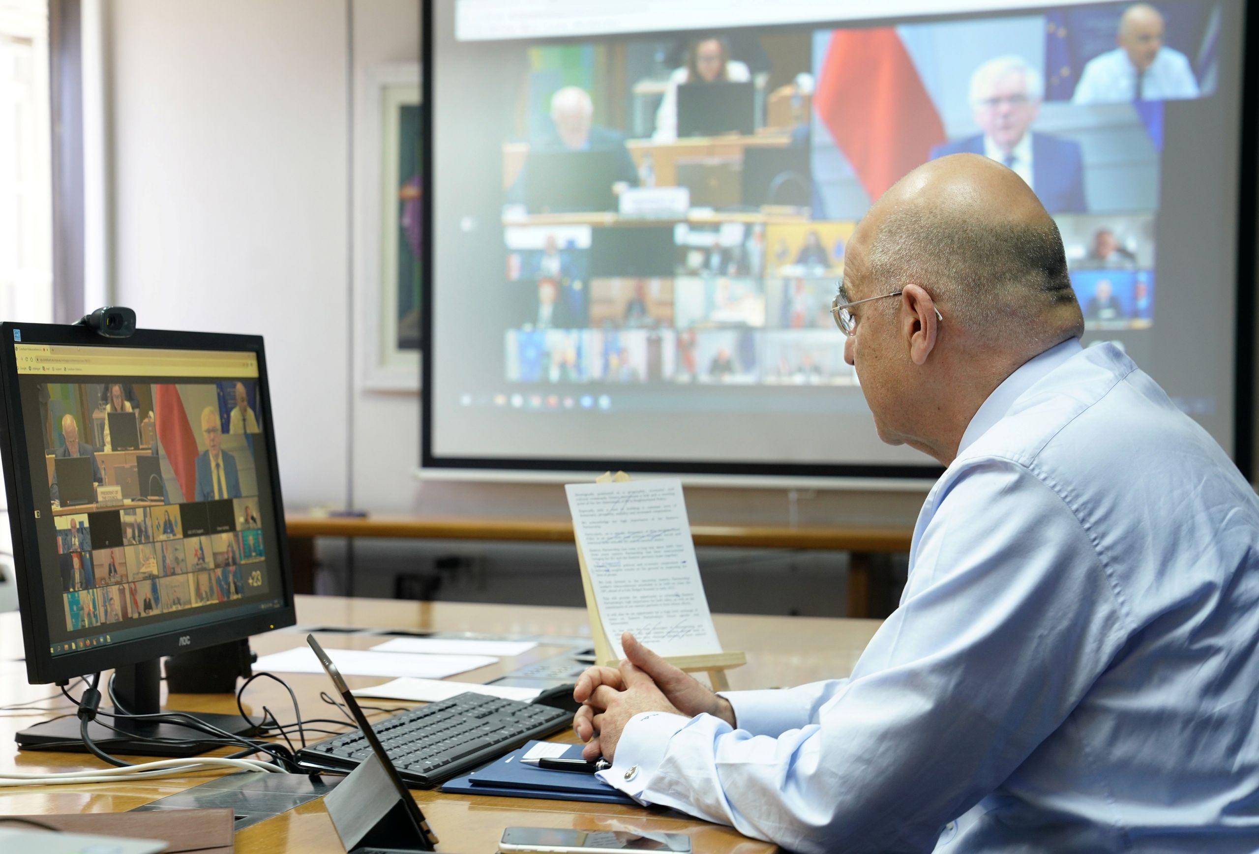 Νίκος Δένδιας: «Οι περιορισμοί μετακίνησης από και προς χώρες με χαμηλό αριθμό κρουσμάτων θα αρθούν»