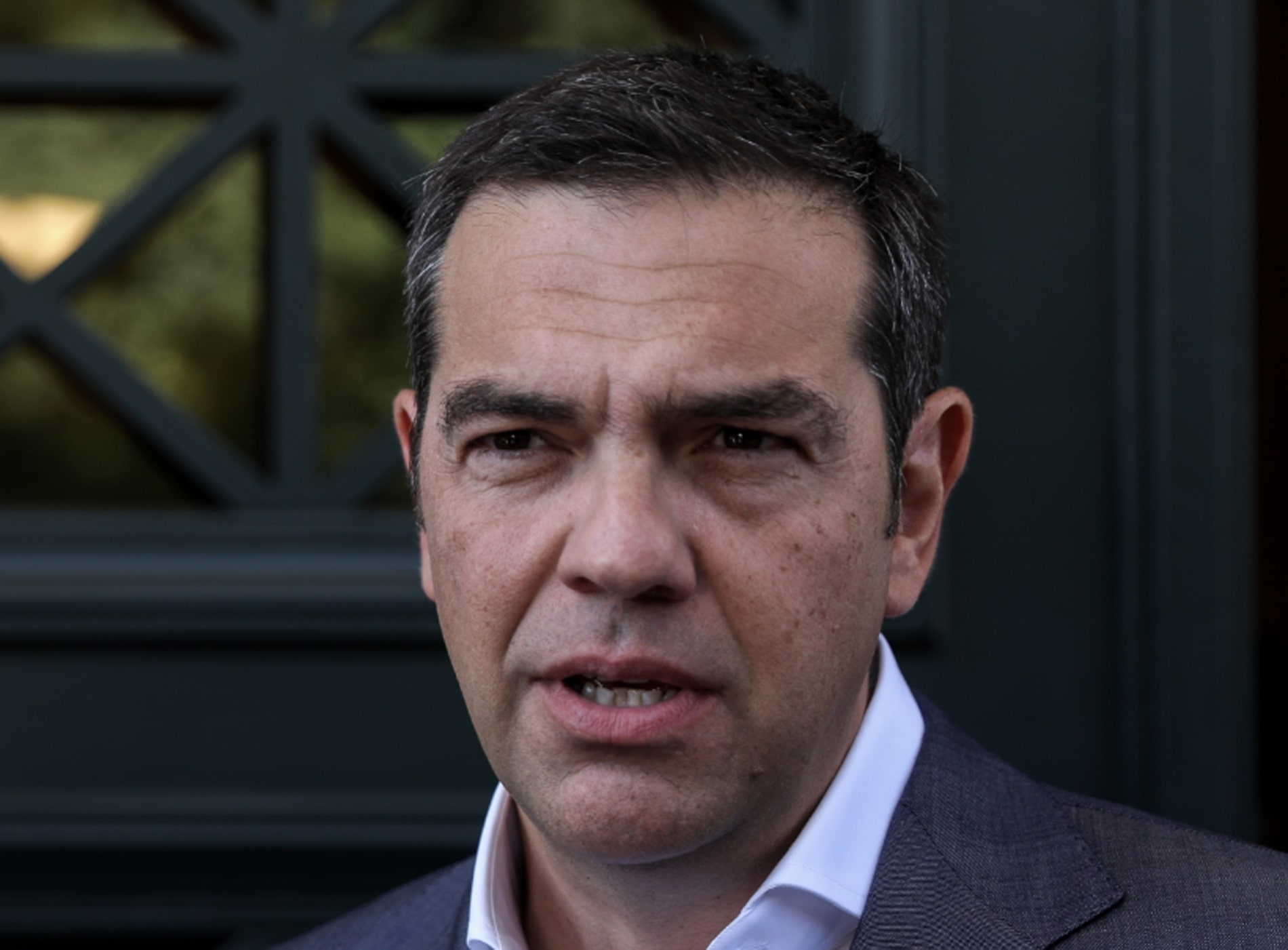 Τσίπρας Μητσοτάκης: Να ζητήσει έκτακτη Σύνοδο Κορυφής για να συζητηθούν οι κυρώσεις στην Τουρκία [vid]