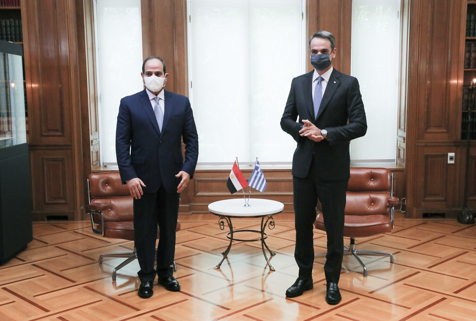 Η γεωπολιτική κρίση ξυπνά την Ελλάδα - Κάτι κινείται προς την σωστή κατεύθυνση