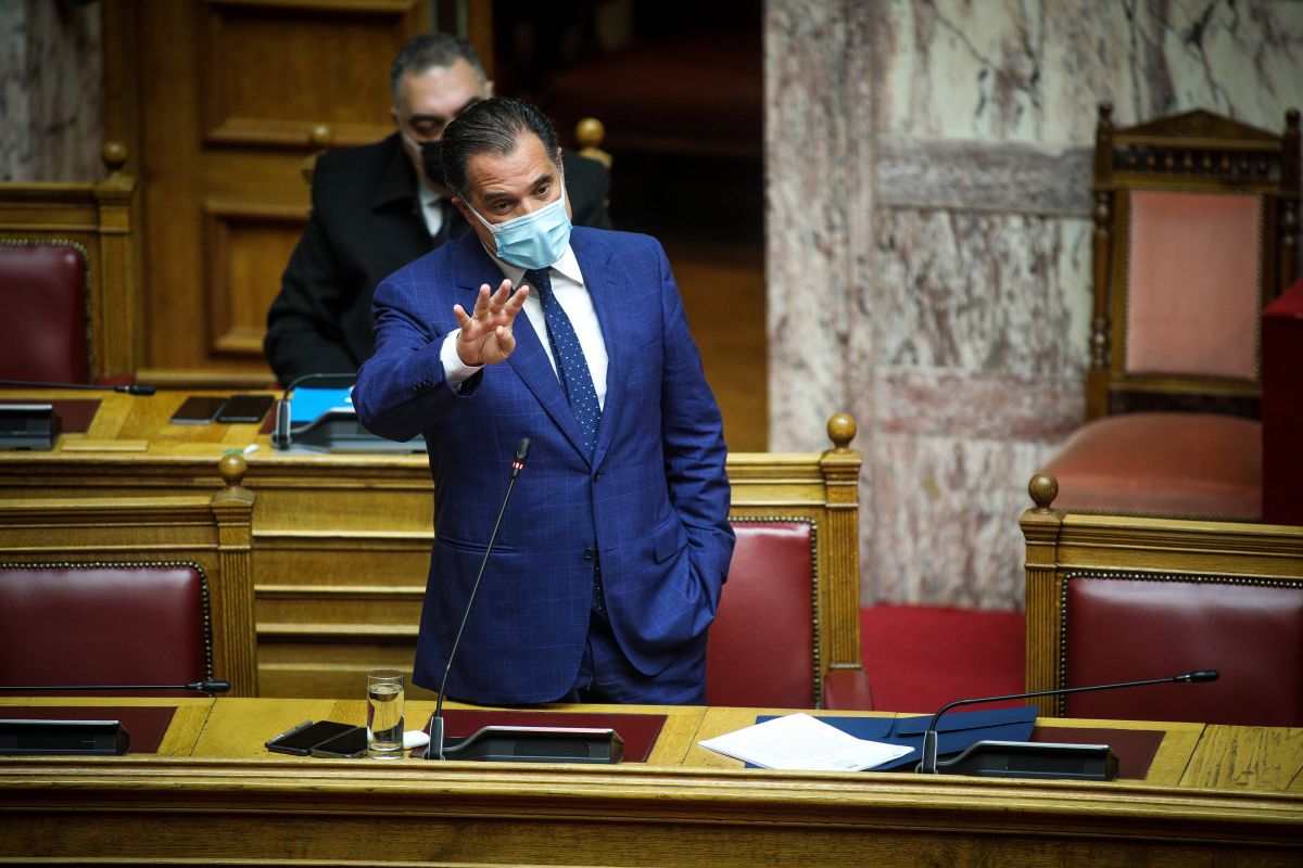 Αδειοδότηση οικονομικών δραστηριοτήτων: Τι περιλαμβάνει το νομοσχέδιο