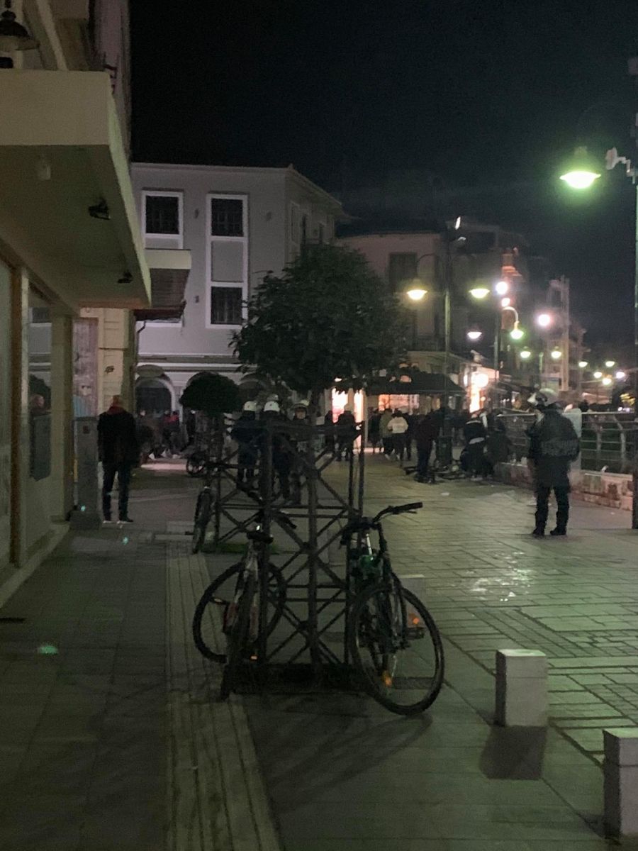 Ολυμπιακός: Επεισόδια κατά την άφιξη της ομάδας στη Λάρισα