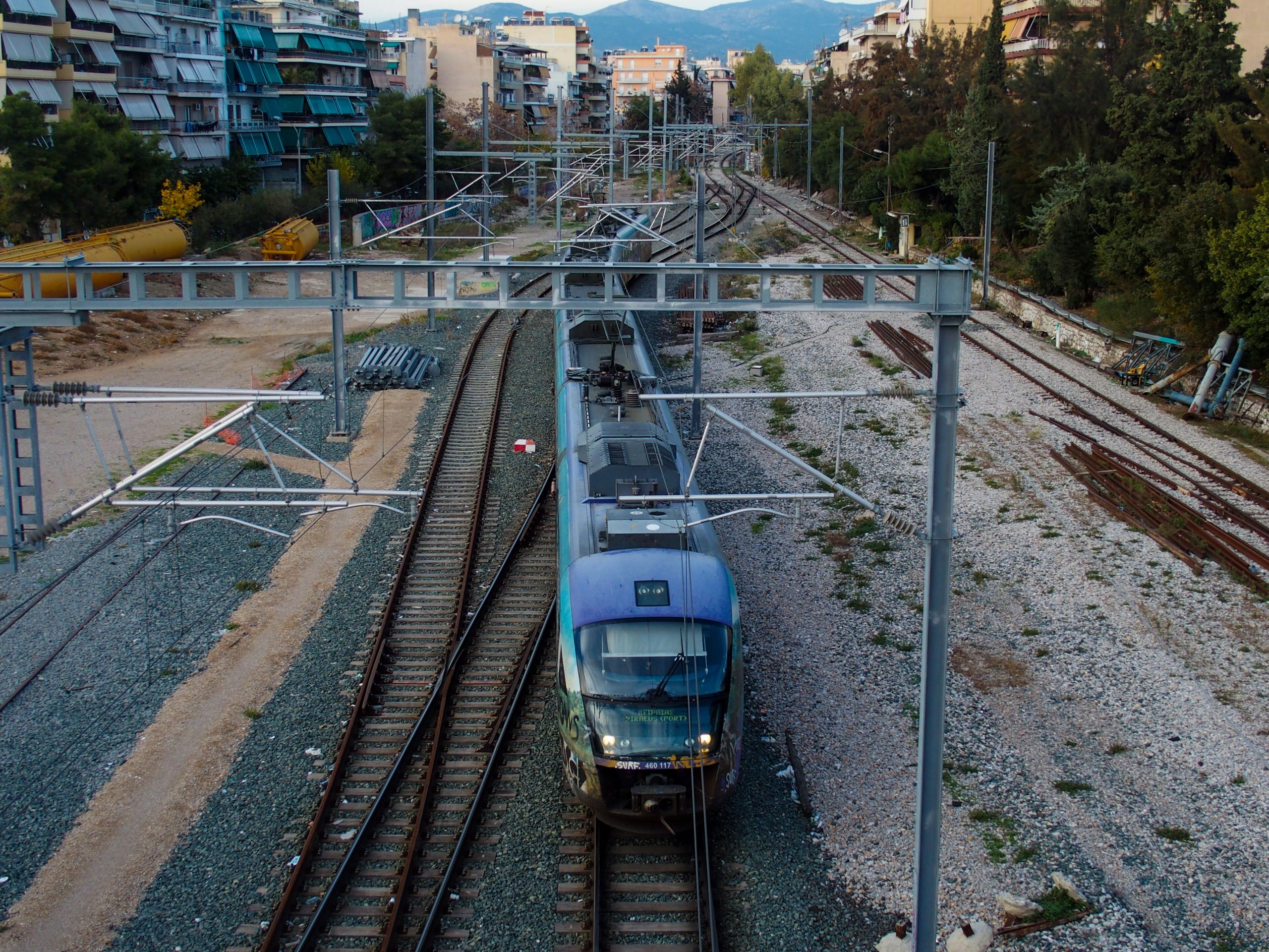 προαστιακός