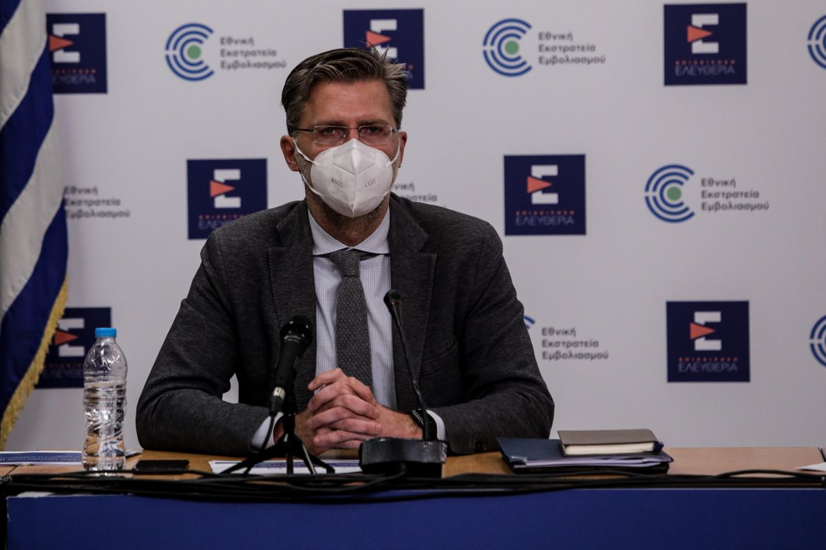 Άκης Σκέρτσος για lockdown: Πότε θα αρθεί ολοκληρωτικά 