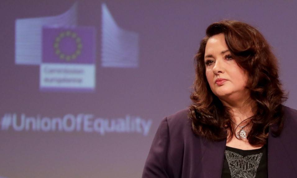 Η σουργελοποίηση της Κομισιόν