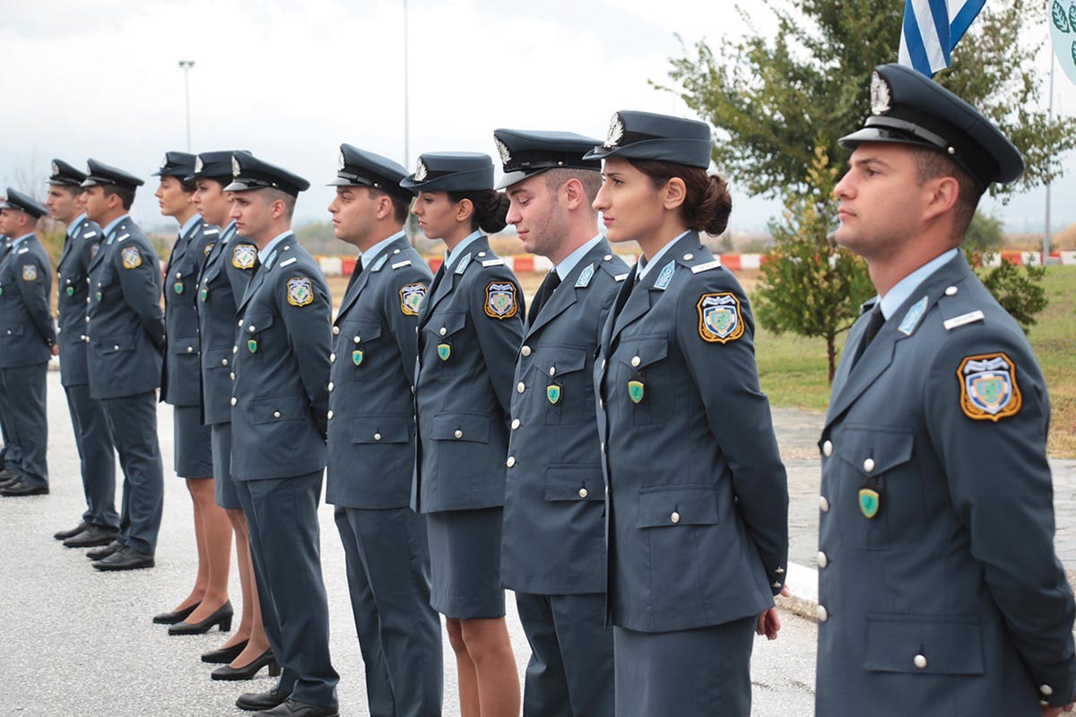 Βάσεις: Υπερδιπλάσιοι εισακτέοι φέτος σε αστυνομικές και στρατιωτικές σχολές