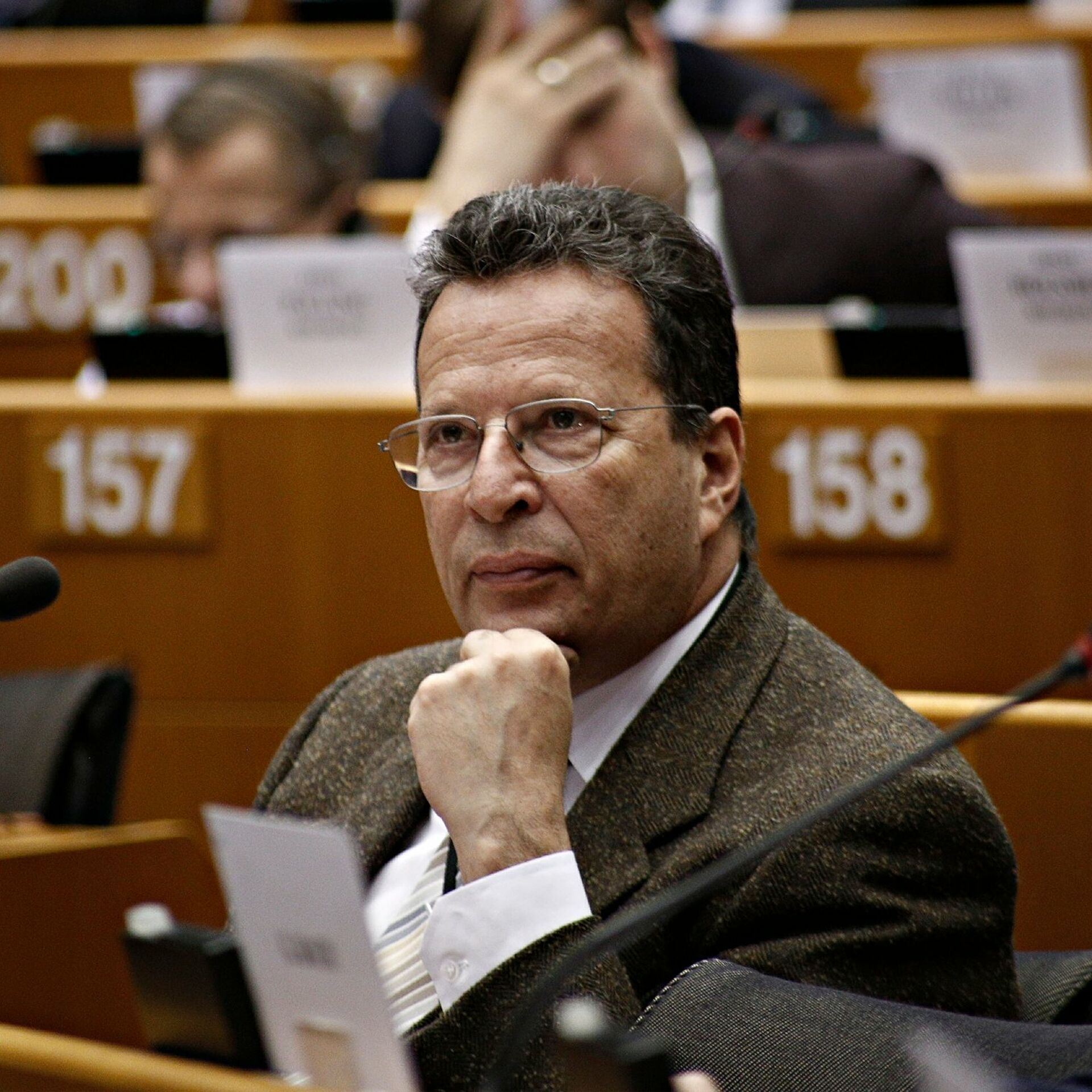 Διαγραφή Κύρτσου: Μήνυμα ή «ανάγκη»