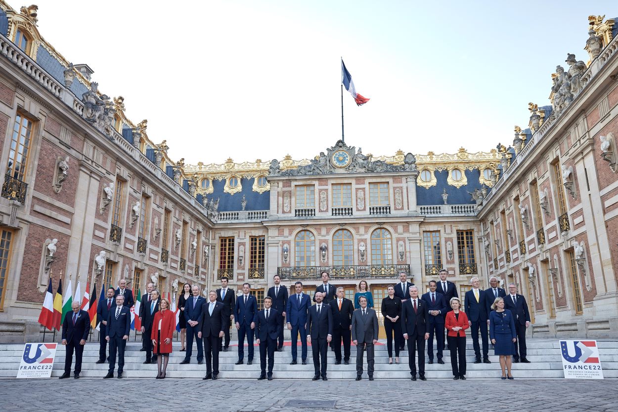 Σύνοδος Κορυφής - Reuters: Διαφωνία για το ευρωομόλογο - Πού συμφωνούν οι 27