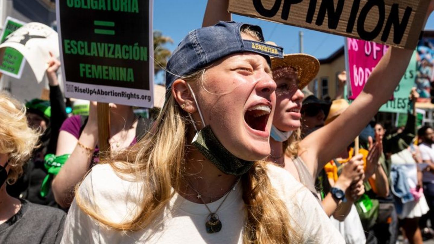 ΗΠΑ: Μεγάλες διαδηλώσεις για το δικαίωμα στην άμβλωση