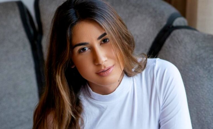 Έλενα Κρεμλίδου: Ανέβασε φωτογραφία μόνο με το εσώρουχο και προκάλεσε εμφράγματα