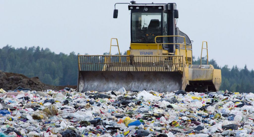 Επικίνδυνα απόβλητα: Καμία πρόοδος στο θέμα της διαχείρισης
