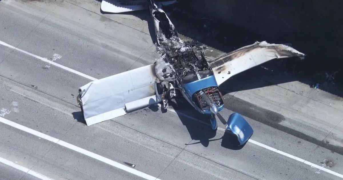 Καλιφόρνια Τρεις νεκροί από σύγκρουση δύο μικρών αεροσκαφών στο