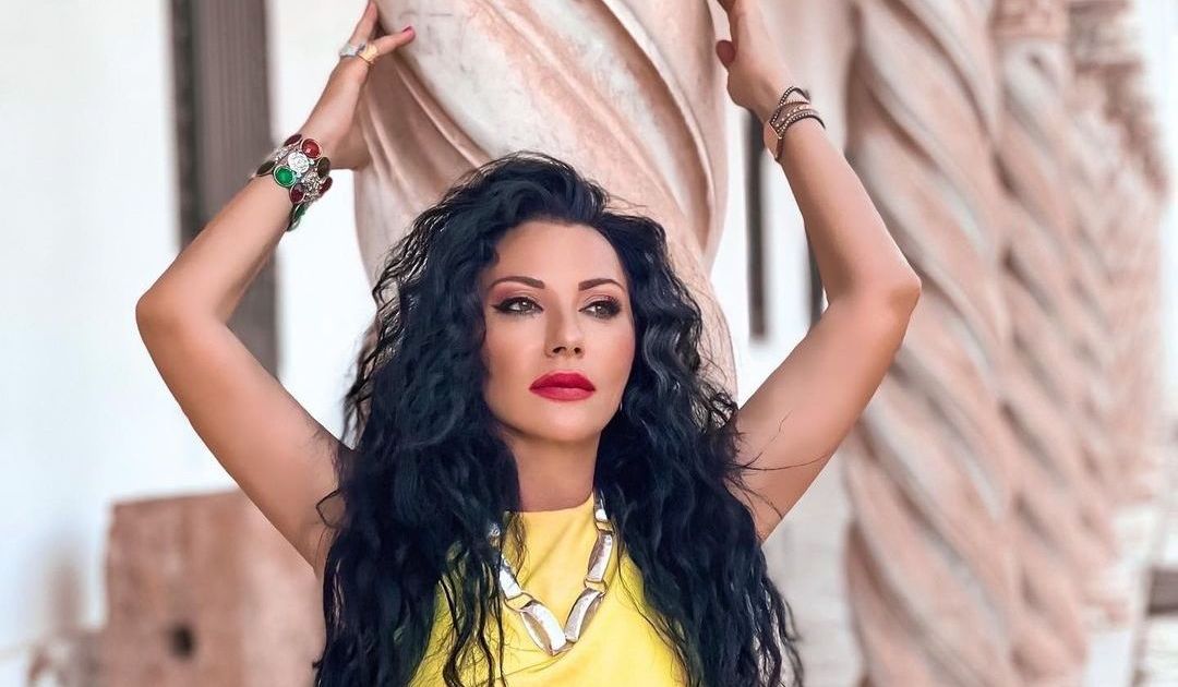 Πόπη Μαλλιωτάκη: «Κολάζει» με τις πιο αποκαλυπτικές της αναρτήσεις ...