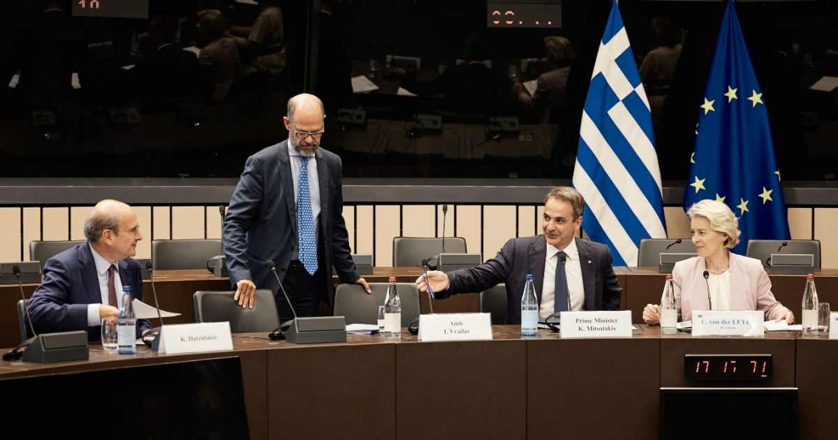 Greece could mobilise up to 2.25 billion euros in aid for floods and fires, von der Leyen says | Ειδησεις - Vimarsana News