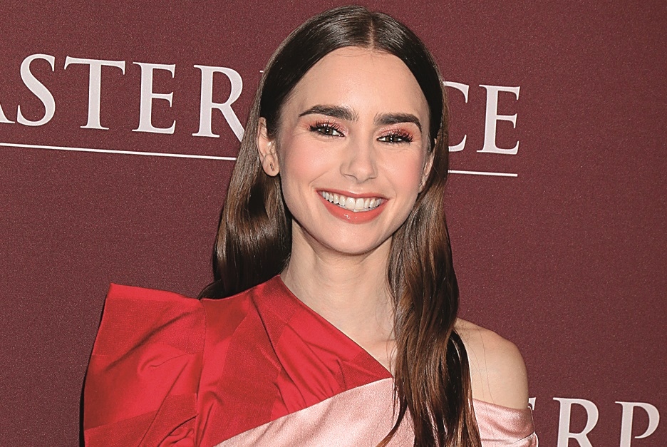 «Emily in Paris»: Η Λίλι Κόλινς έγινε μητέρα για πρώτη φορά- Μέσω παρένθετης μητέρας | Ειδησεις | Pagenews.gr