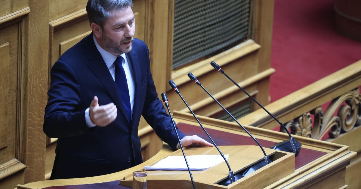 N. Androulakis: “The Experts Are Amateurs and Ultimately Dangerous for the Country’s Foreign Policy”