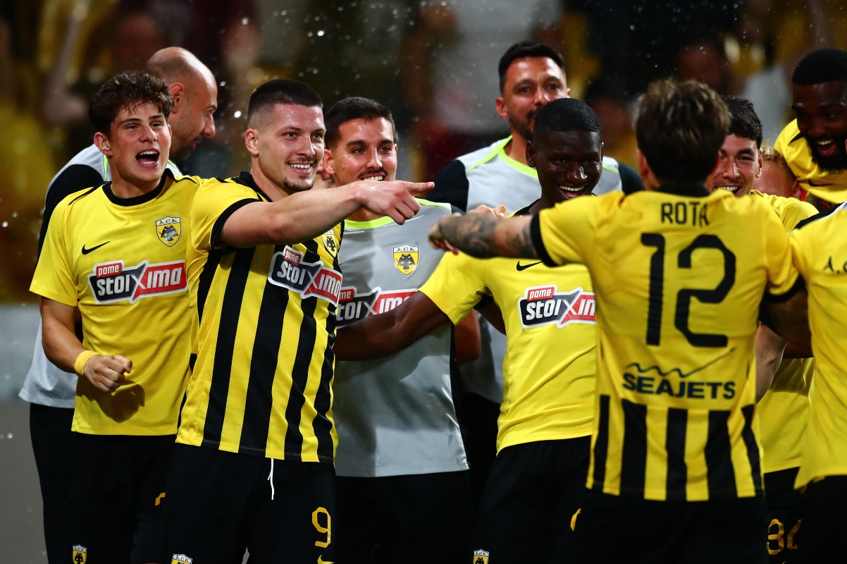 aek (2)