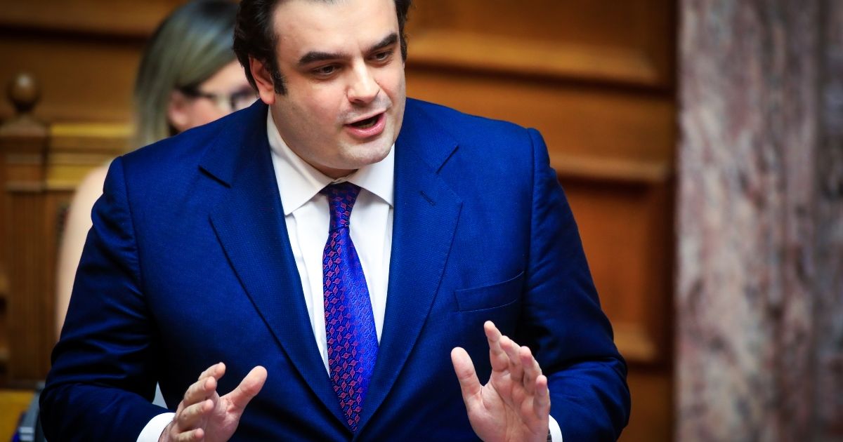 IMF Sees Rapid Decline of Greek Debt to 130% of GDP by 2030