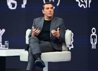 Αναταράξεις στην αριστερή πολυκατοικία λόγω της πρωτοβουλίας Τσίπρα