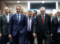 Χαμηλώνει ο πήχης των προσδοκιών ενόψει πιθανής συνάντησης Μητσοτάκη – Ερντογάν