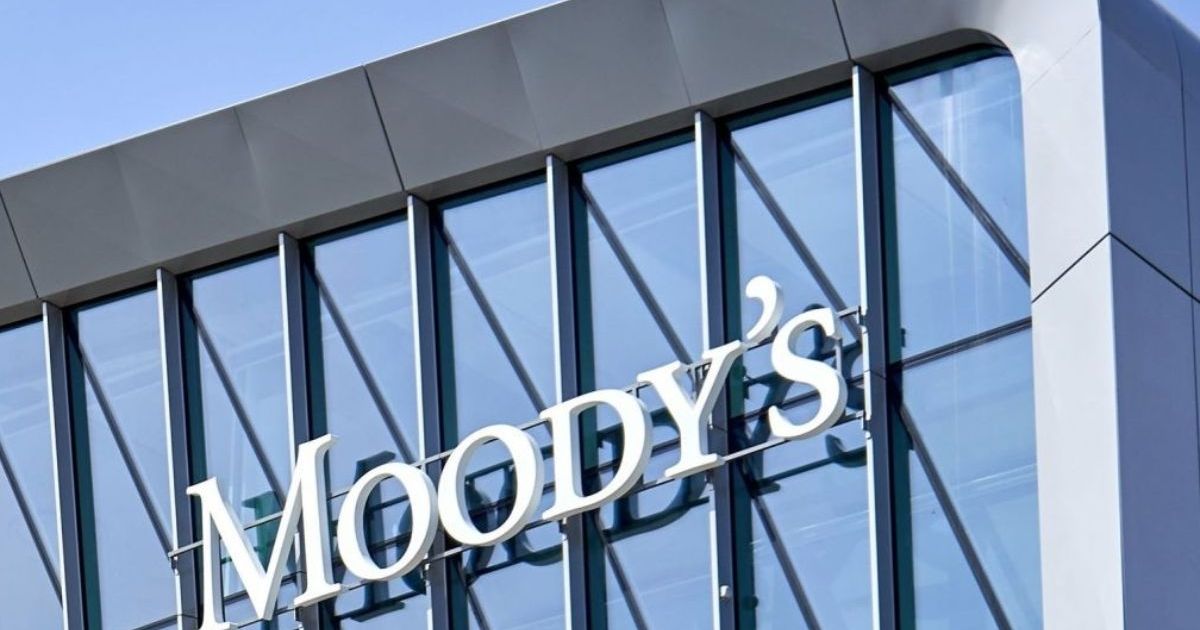 Moody’s Holds Greece at Baa3 – Cautionary Message to Mitsotakis