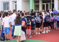 ΓΣΕΕ: Τι πρέπει να γνωρίζουν οι γονείς σχετικά με την άδεια σχολικής παρακολούθησης