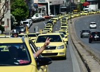 Χειρόφρενο για 18 ώρες τραβούν τα ταξί στις 21 και 22 Σεπτεμβρίου