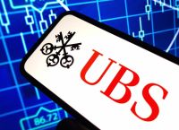 UBS: «In gold we trust» – Νέα τιμή στόχος τα $3.800 φέτος