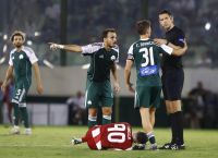 Παναθηναϊκός Ολυμπιακός: Ξέσπασε με ανάρτησή του ο Καμπελά για την απόφαση του διαιτητή