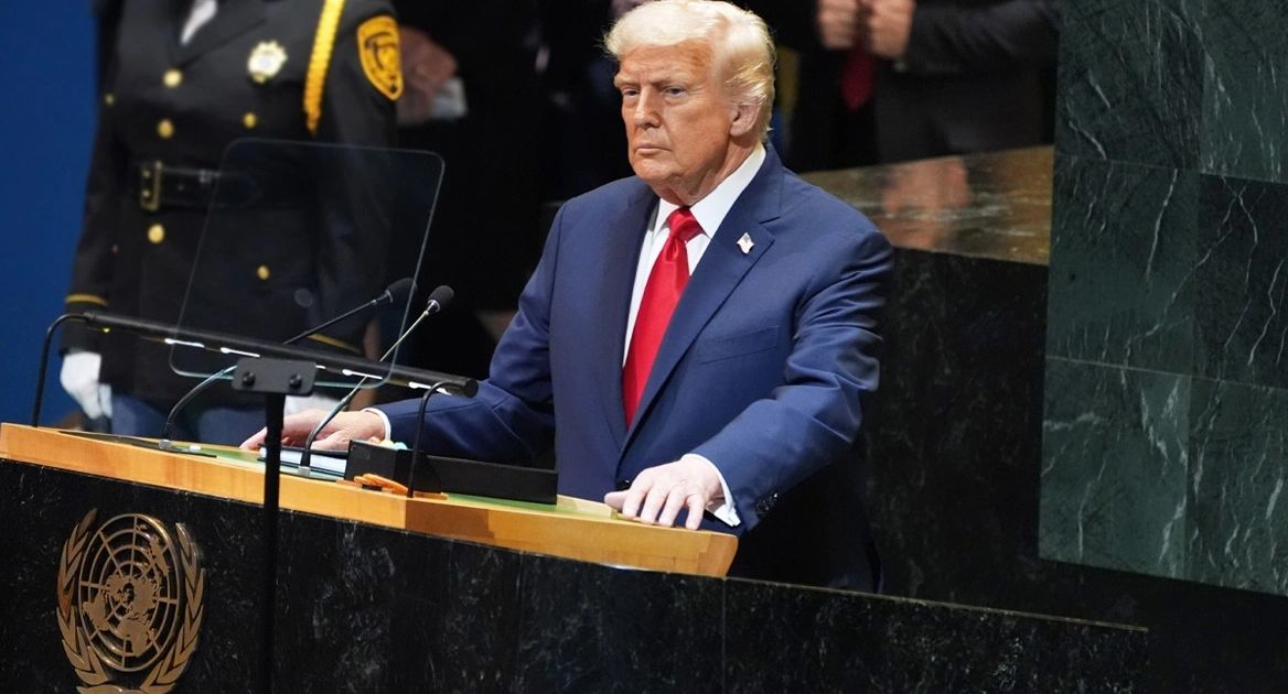 Trump Targets Greece at UN: Claims 54% of Inmates Are Foreigners, Slams Europe’s Green and Migration Policies