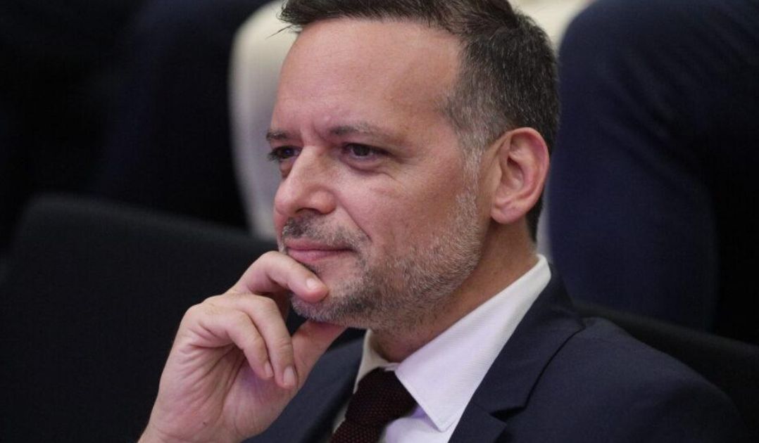 Mayor Doukas Slams Government: €50M Snatched from Municipal Road Safety Funds