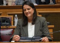 Κεραμέως: Διαθέσιμη από αύριο ηλεκτρονική πλατφόρμα προσωποποιημένης ενημέρωσης για τα 250 ευρώ