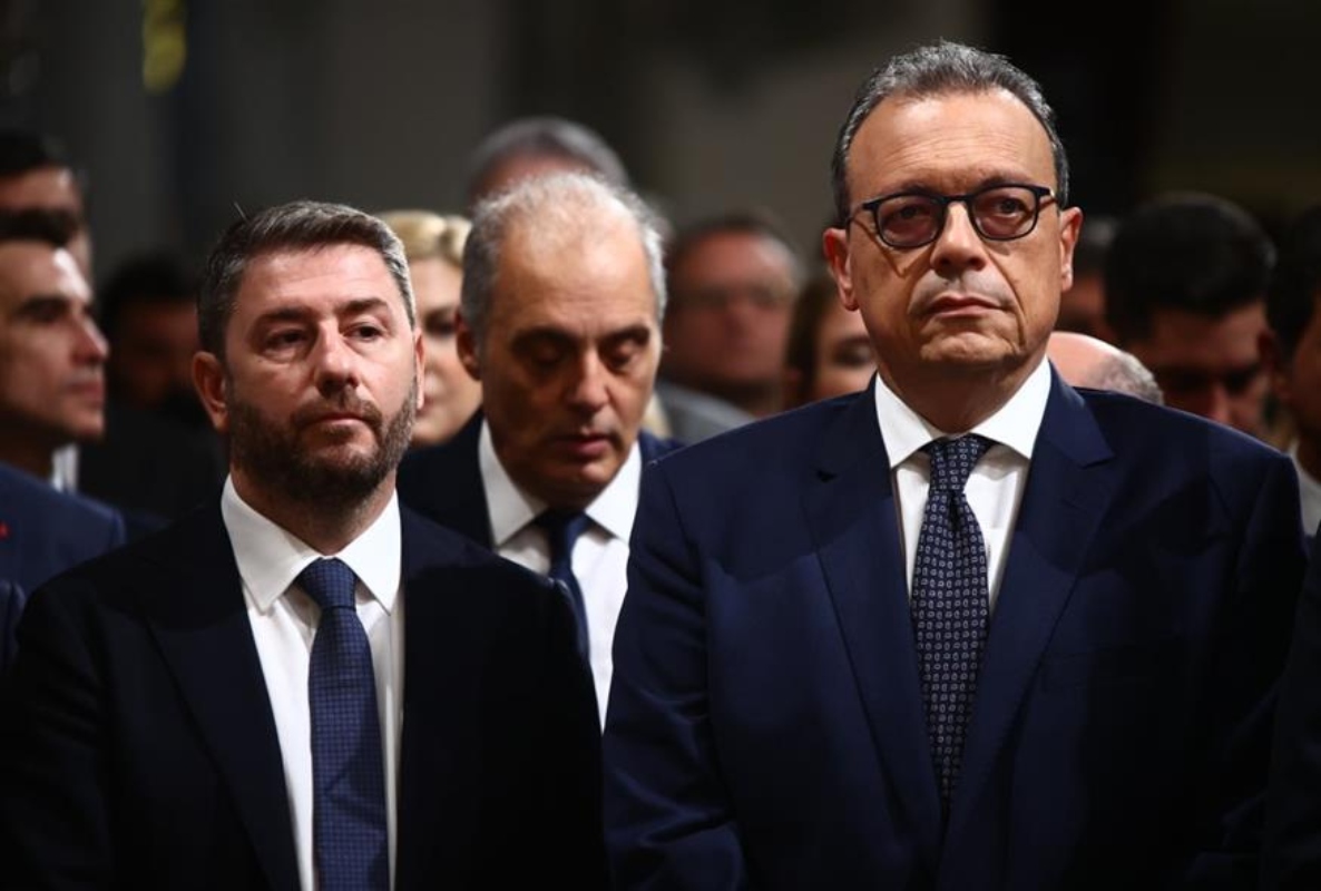 KING-MAKERS, ΞΕΠΕΡΑΣΜΕΝΟΙ — Το παίγνιο της μεταπολίτευσης δεν σηκώνει πια μαριονέτες