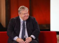 Βενιζέλος κατά κυβέρνησης: «Καταστρατήγησαν το άρθρο 86 και τώρα υπόσχονται νέο»