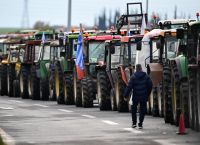 Χριστούγεννα με μπλόκα: Η κυβέρνηση κατηγορείται για κοινωνικό αυτοματισμό εναντίον των αγροτών