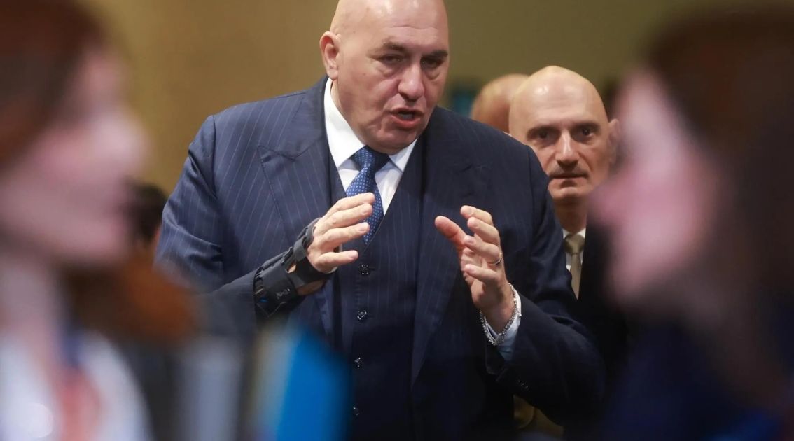 Italy’s Defense Minister: “Trump Made Clear Europe Needs Him Little or Not at All”