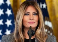 Από τις πασαρέλες στην παγκόσμια σκηνή: Πώς το μόντελινγκ οδήγησε τη Μελάνια Τραμπ στον Λευκό Οίκο