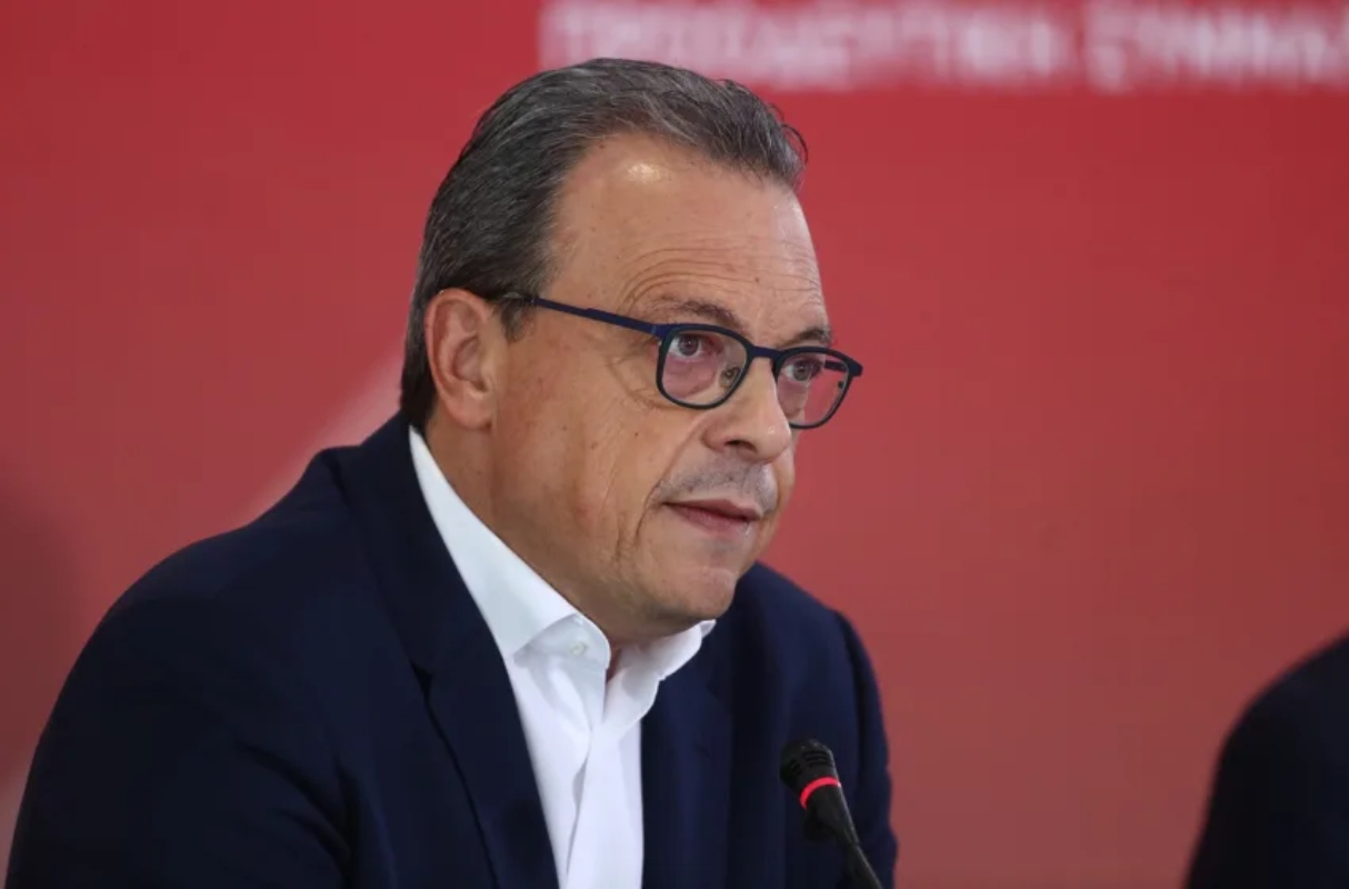 Ο Φάμελλος ανοίγει μέτωπο σκανδάλου: «Πάρτι ευρωπαϊκών πόρων με κυβερνητική κάλυψη»