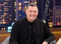 Ξαφνική περιπέτεια υγείας για τον Νίκο Μακρόπουλο-Πότε επιστρέφει στις εμφανίσεις του