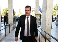 Πλεύρης: Στη λογική της αποσυμφόρησης οι αποφάσεις που υλοποιούνται