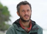 Χαμός στο Survivor! Ο Θεοδωρόπουλος «καρφώνει» τον Σηφάκη: «Η παπάτζα είναι το δεύτερο όνομά του!»