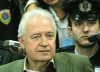Αποφυλακίστηκε ο “Λάμπρος”, ο αρχηγός της 17 Νοέμβρη Αλέξανδρος Γιωτόπουλος