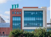 JTI Hellas: Μπόνους έως 3 μισθούς και 20 εβδομάδες επιπλέον γονικής άδειας για τους εργαζόμενους