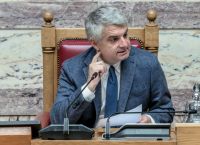 Political Earthquake in PASOK: Androulakis Expels Konstantinopoulos and Triggers Internal Storm