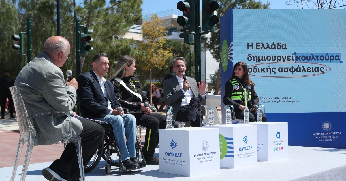 “Digital Eyes” on the Roads: Government Declares War on Traffic Deaths with Smart Cameras