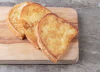 Επιστήμονες δημιούργησαν σιτάρι με CRISPR που μειώνει δραστικά τις καρκινογόνες ουσίες στο ψωμί