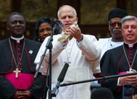 Όταν η Θεολογία γίνεται Εξωτερική Πολιτική: Η σύγκρουση Τραμπ–Βανς με τον Πάπα Λέοντα ΙΔ΄